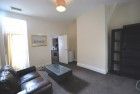 3 Bed - Hazelwood Ave, Jesmond - Photo 2