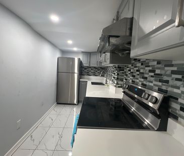 For Lease - 115 Chessington Avenue, East Gwillimbury, Ontario - Photo 5