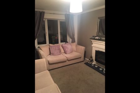 2 Bed Semi-Detached House, Windmill Avenue, M5 - Photo 2