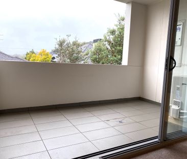 304B/5 Centennial Avenue, Lane Cove NSW 2066 - Apartment For Rent |... - Photo 4