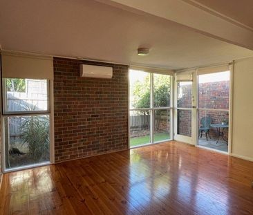 5/6 Merton Street, Ivanhoe - Photo 1