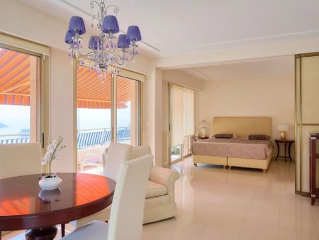 Location Appartement 3 pièces 70 m2 à Villefranche-sur-Mer - Photo 5