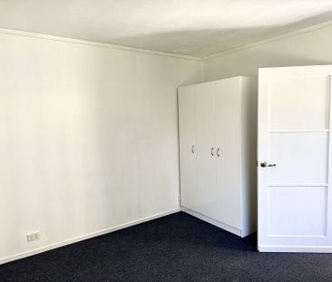 Kingsland, 3 bedroom - Photo 2