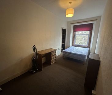 Baldovan Terrace, Dundee - Photo 1