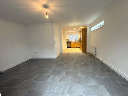 3 bedroom barn conversion to rent - Photo 2