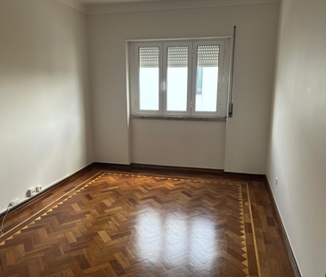 Apartamento T3 para arrendamento sem móveis no centro da Parede - Photo 5