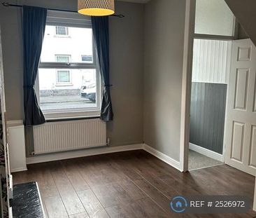 2 bedroom terraced house to rent - Photo 3