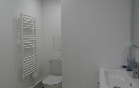A Louer Reims Hyper Centre, Appartement Type 2, 30.30m² - Photo 2