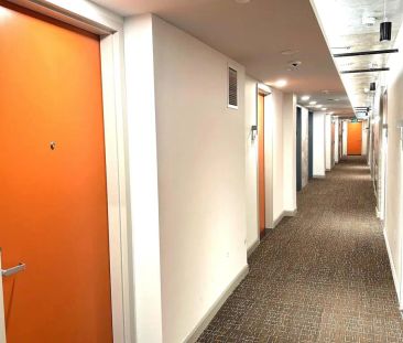 1817 - 105 CHAMPAGNE AVENUE - Photo 4