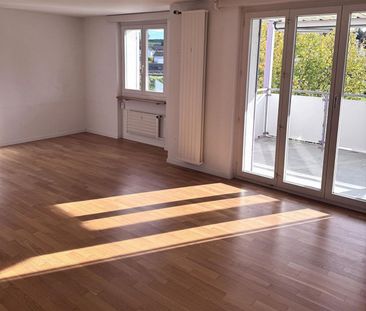 Gemütliche Wohnung mit sonnigem Balkon in der Gemeinde Erlen - Photo 1
