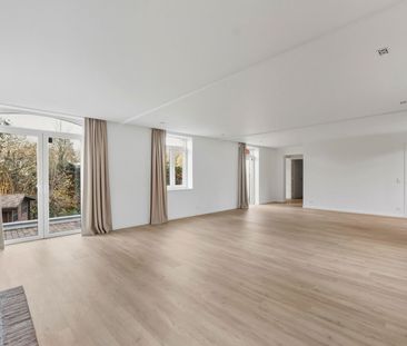 Huis in Ukkel - Photo 1