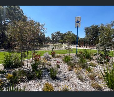23 Bickley Crescent, Coodanup, WA 6210 - Photo 5