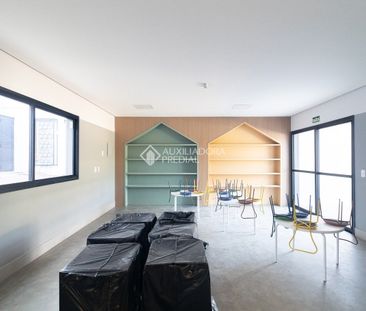 Apartamento com 2 quartos e 45m² para alugar em Lomba do Pinheiro, ... - Photo 6