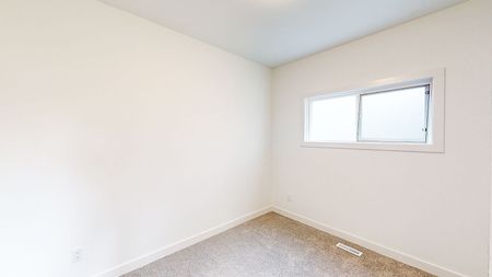 1340 20 Ave NW, Calgary - Photo 5