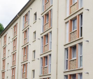 Appartement de type 4 au deuxième étage, situé rue jean Jaurès à No... - Photo 1