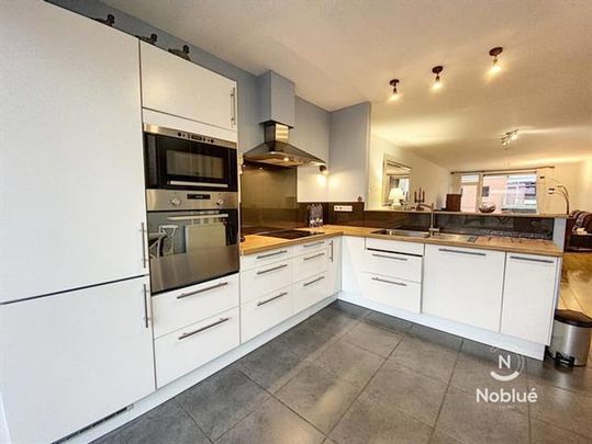 Appartement te huur - Photo 1