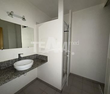 Location Appartement 3 pièces 67m² SETE 34200 - Photo 6