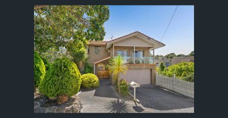 Comfort & Convenience in Prime Location! - Photo 4