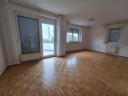 helle 3-Zimmer-Wohnung mit 2 Balkonen und PKW-Stellplatz - Foto 2