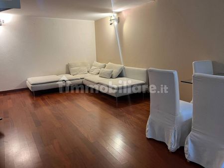Trilocale vicolo dell'Arco, Centro, Alba - Foto 2