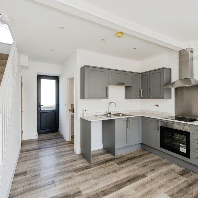 Heol Twrch, Lower Cwmtwrch, SWANSEA - Photo 1