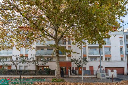 location Appartement T3 DE 67.9m² À CACHAN - Photo 3