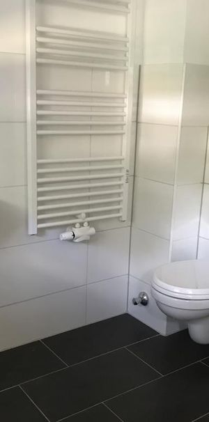 Demnächst frei! 2-Zimmer-Wohnung in Duisburg Huckingen - Photo 1