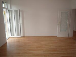 Robert-Koch-Str. 40, Wohnung 5 ~~~ Einbauküche, Balkon, Bad mit Wanne, Keller - Photo 4