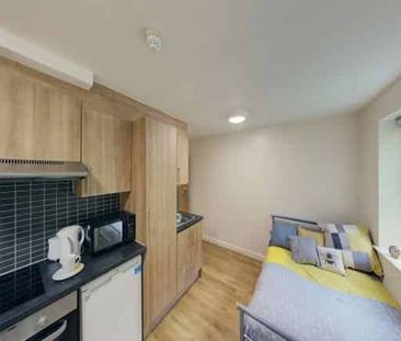 Gold Studio - Photo 1