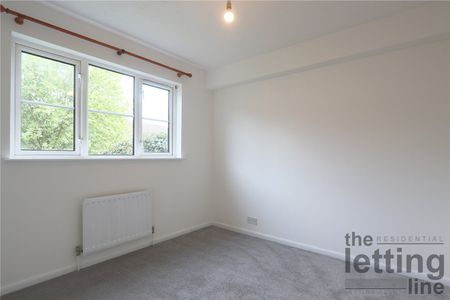Waverley Road, Enfield, Middlesex, EN2 7AQ - Photo 4