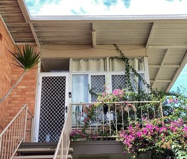 Updated with Sea Views on the Esplanade - Photo 5