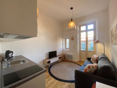 Location Appartement 1 pièce 18m² CANNES 06400 - Photo 3