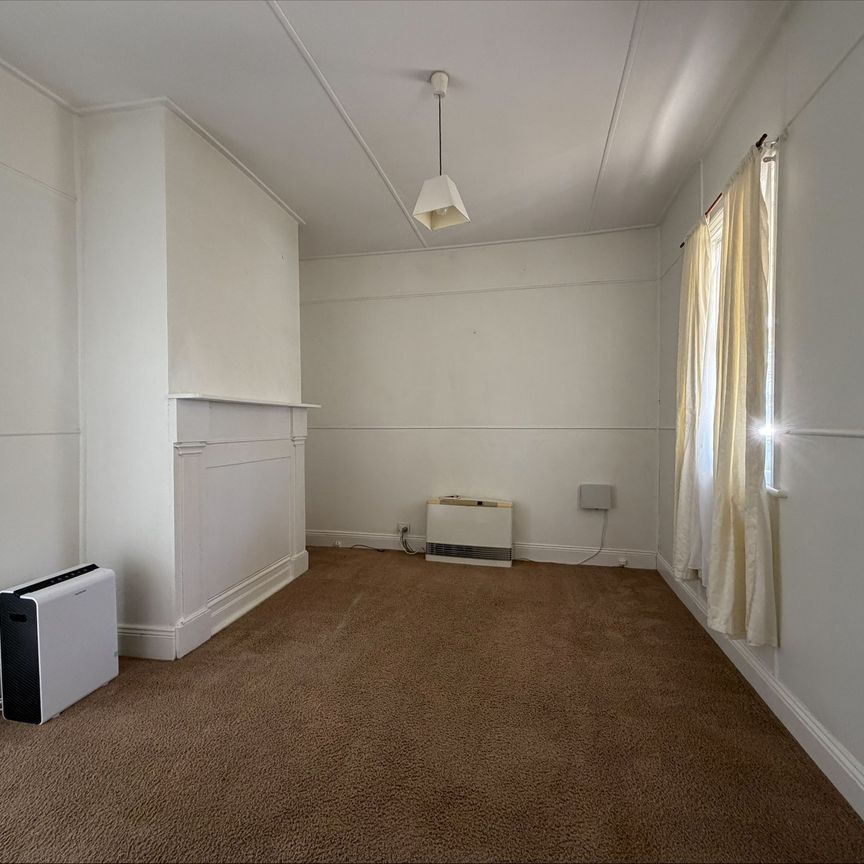 10 Balliang Street, South Geelong, VIC, 3220 - Photo 1