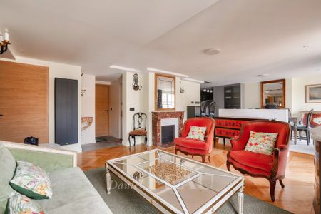 Appartement meublé en plein cœur du Vieux Versailles – 83 m² de charme et d'histoire - Photo 5