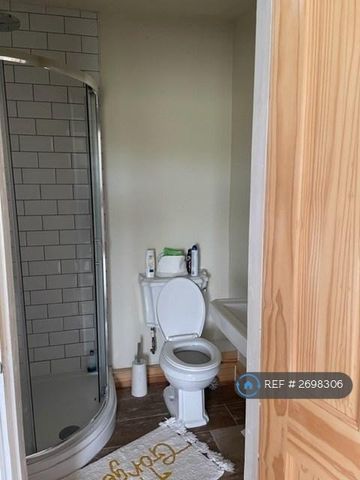 2 bedroom detached house to rent - Photo 3