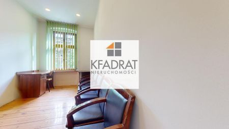 Mieszkanie w Centrum, idealne na kancelarię! - Zdjęcie 2