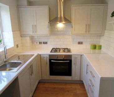 2 bedroom terraced house to rent - Photo 5