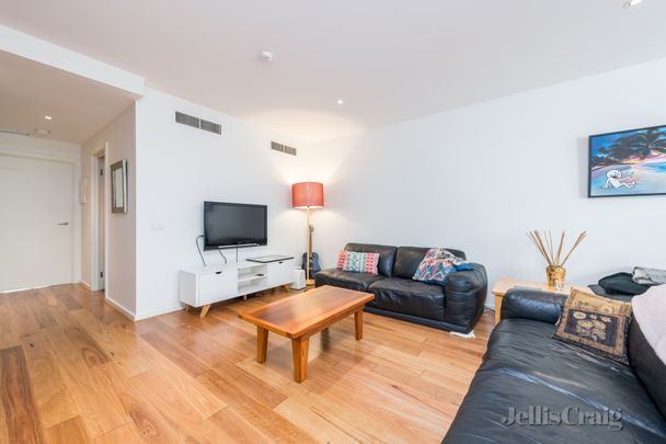 1/20 Byron Street, North Melbourne - Photo 1