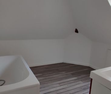 Location Appartement 3 pièces 81m² TROYES 10000 - Photo 1