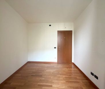 3 locali in Affitto a Milano – Zona: Moscova - Photo 2