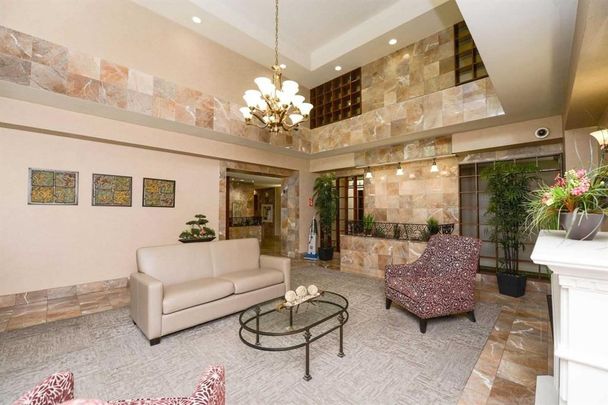 For Lease - 5 Lisa Street Unit# 704, Brampton, Ontario - Photo 1