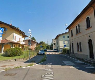 Bilocale con posto auto riservato Vizzola Ticino - Photo 1