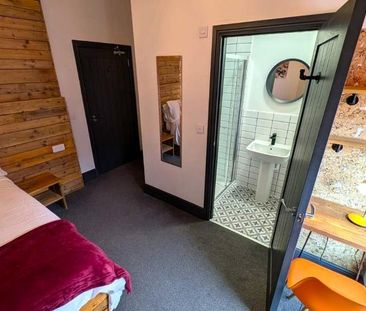 1 bedroom in a house share to rent - Photo 4