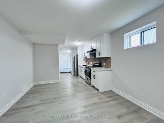 For Lease - 54 Porritt Street Unit# Lower, Barrie, Ontario - Photo 1