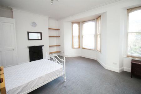 6 bedroom terraced house to rent - Photo 5