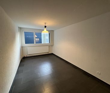 St-Imier, nice 2-room apartment on the ground floor - Photo 6