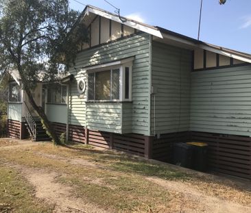 Conveniently located character home - walk to PA Hospital & public ... - Photo 4