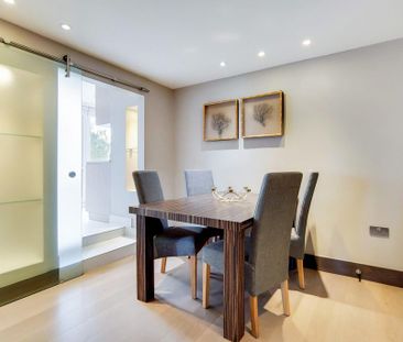 3 bedroom flat to rent - Photo 4