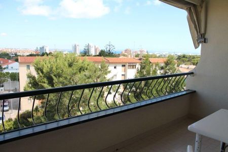 2 Bedroom Apartment with parking, Bairro do Rosário, Cascais - Photo 3