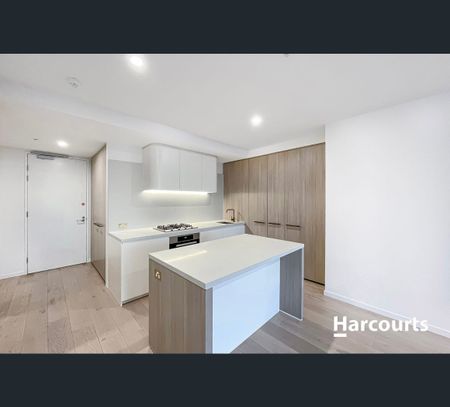 903/23 Osullivan Road, Glen Waverley, Vic 3150 - Photo 2
